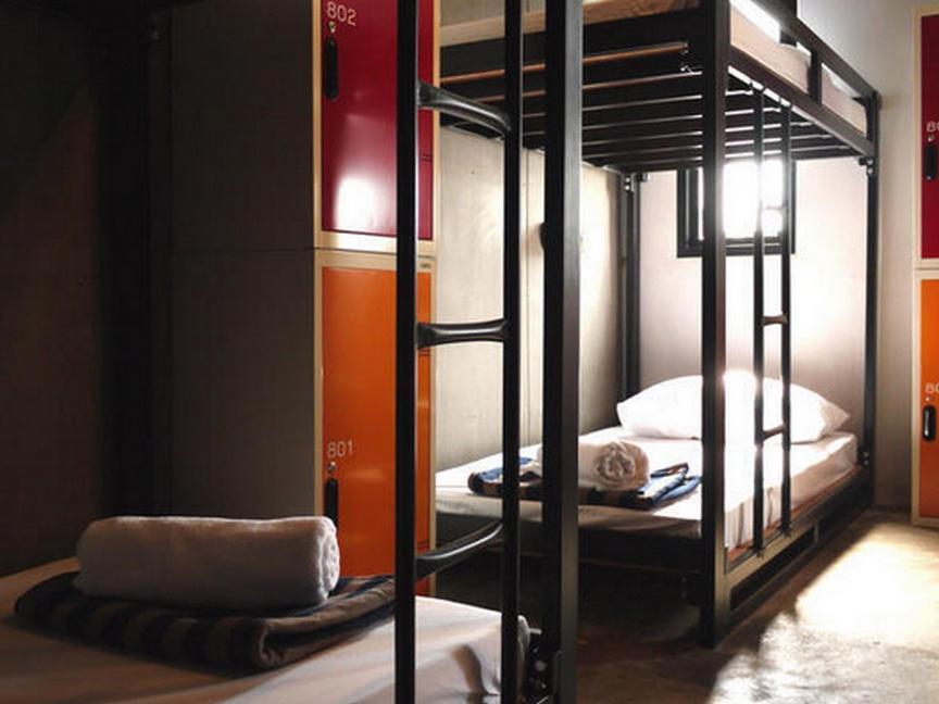 Bed Bangkok Hostel Buitenkant foto