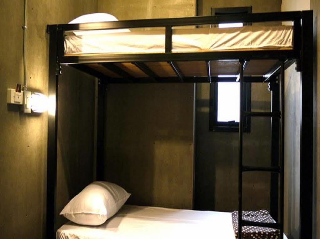 Bed Bangkok Hostel Buitenkant foto