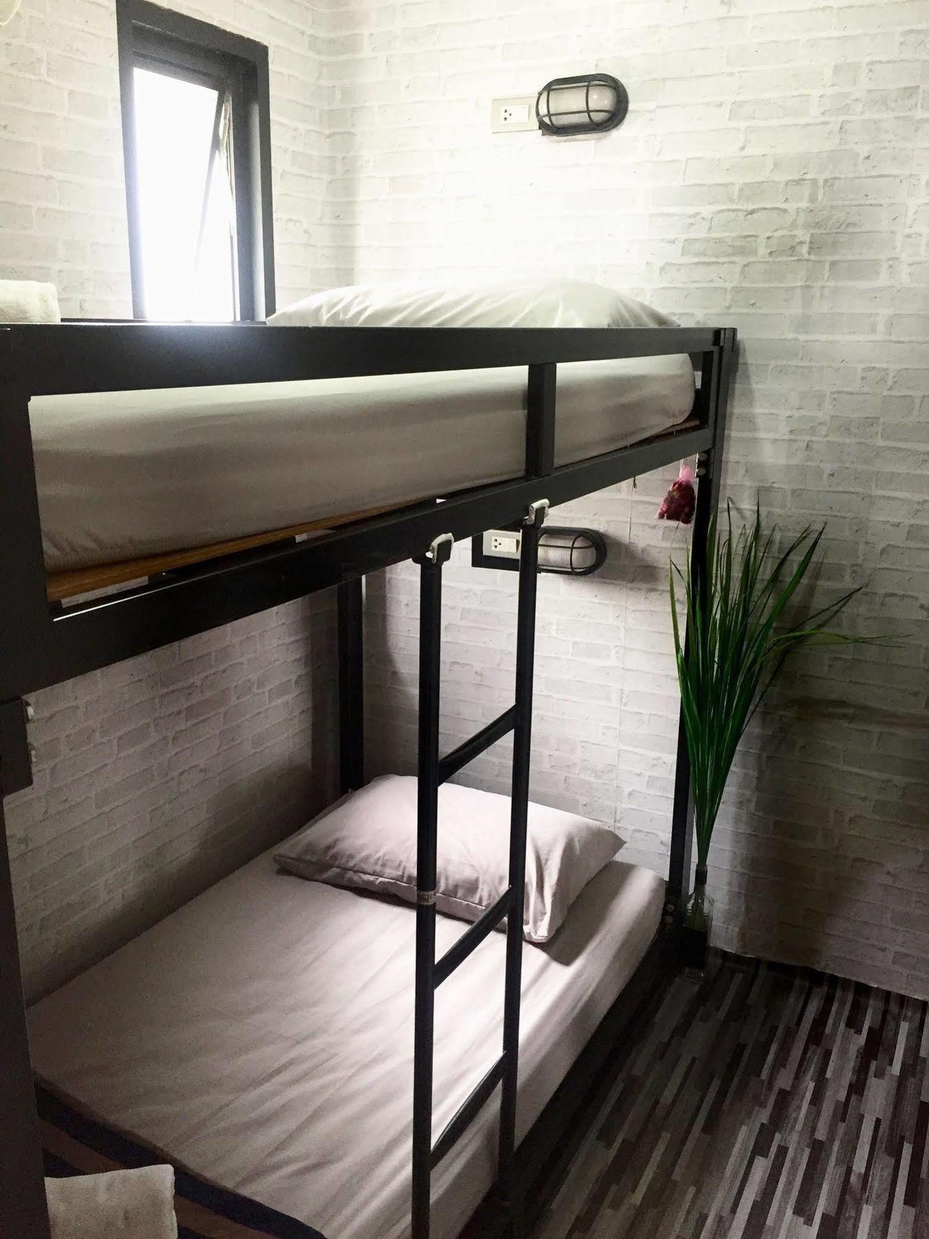 Bed Bangkok Hostel Buitenkant foto