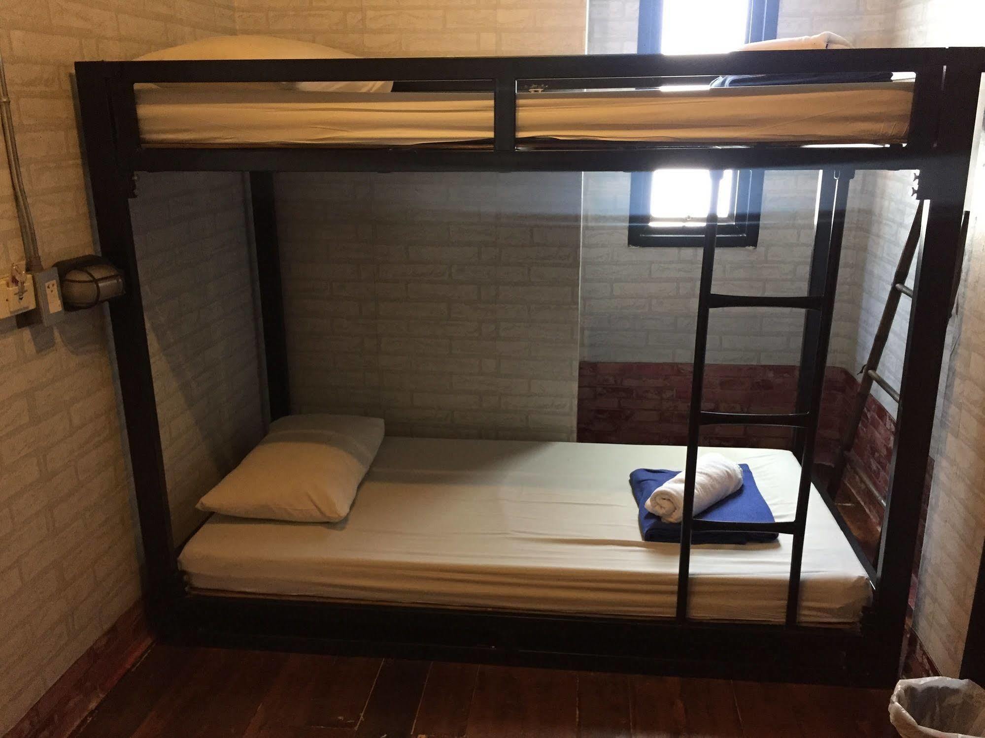 Bed Bangkok Hostel Buitenkant foto