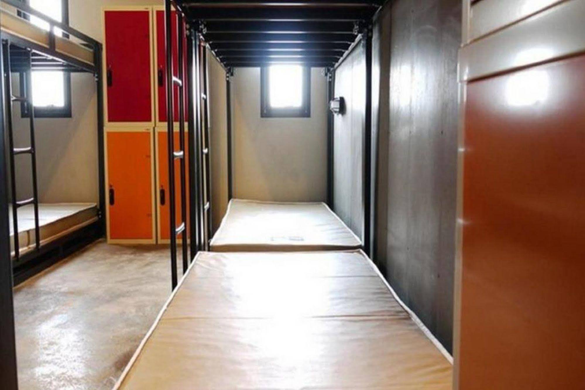 Bed Bangkok Hostel Buitenkant foto
